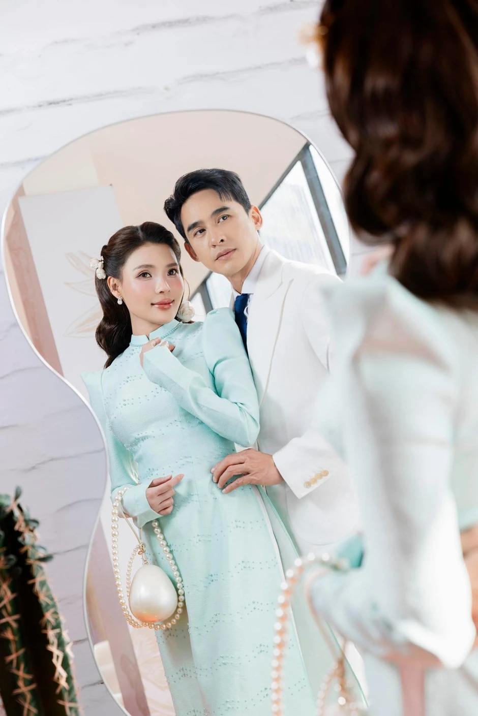 Gia đình Lương Thế Thành - Thúy Diễm gặp chuyện, phải lên tiếng cảnh báo