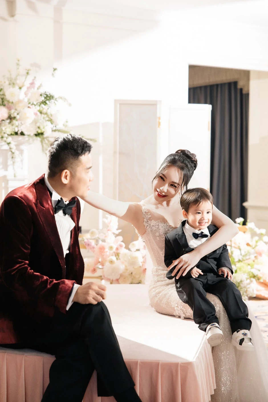 Hồ Quỳnh Hương: U50 mới kết hôn, có con mà không ai hay biết