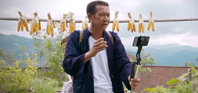 Hoa hậu Vi Minh bị tố ăn chặn tiền từ thiện