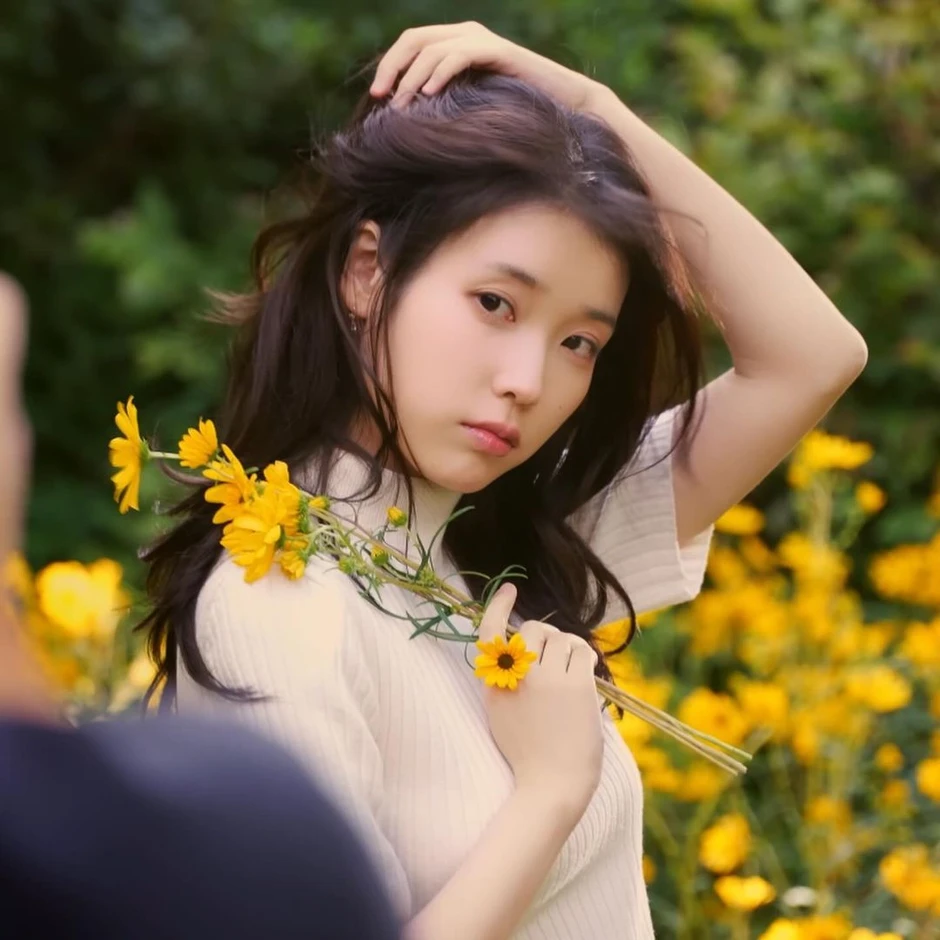IU bị tố liên quan tới cái chết của Sulli - Kim Sae Ron - Goo Hara - Jonghyun (SHINee) IU bị tố liên quan tới cái chết của Sulli - Kim Sae Ron - Goo Hara - Jonghyun (SHINee)