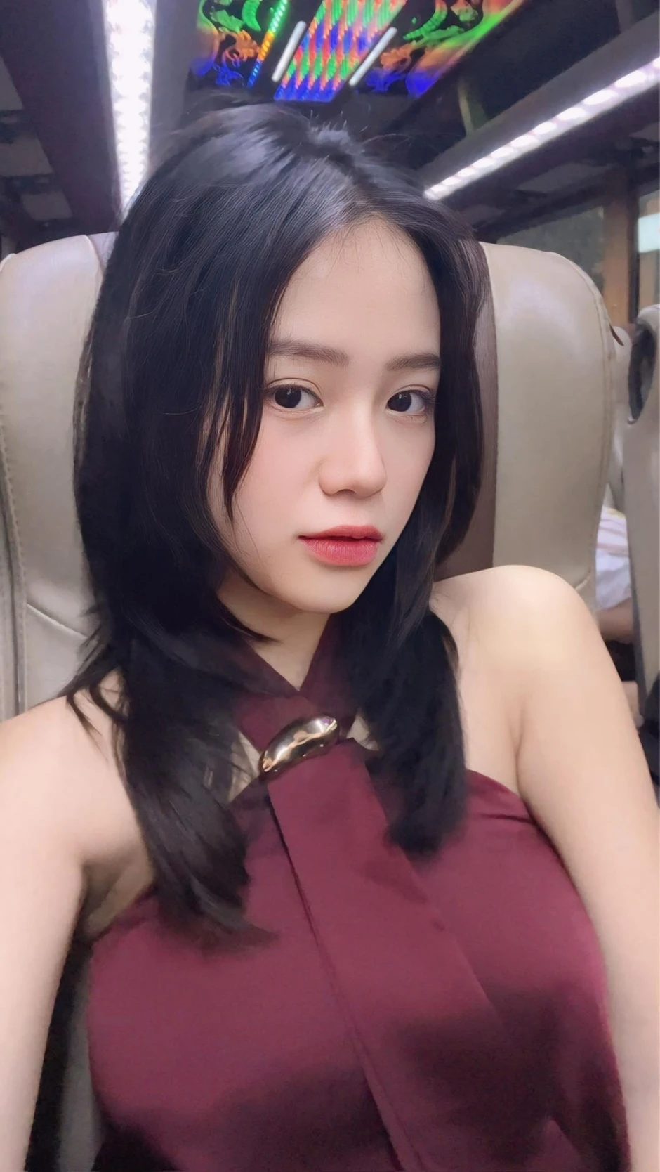 Khởi động mùa nghỉ lễ, Mai Linh Zuto lại "chơi lớn" khiến anh em game thủ "gục ngã"