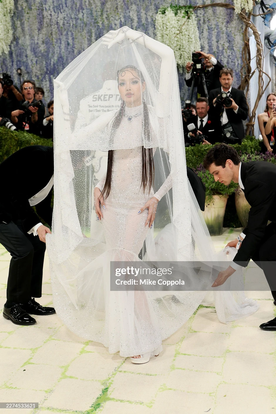 Khung hình ở Met Gala cả thế giới trông mong đây rồi: BLACKPINK tụ hội, xứng danh nhóm nhạc Kbiz quyền lực nhất làng thời trang Khung hình ở Met Gala cả thế giới trông mong đây rồi: BLACKPINK tụ hội, xứng danh nhóm nhạc Kbiz quyền lực nhất làng thời trang