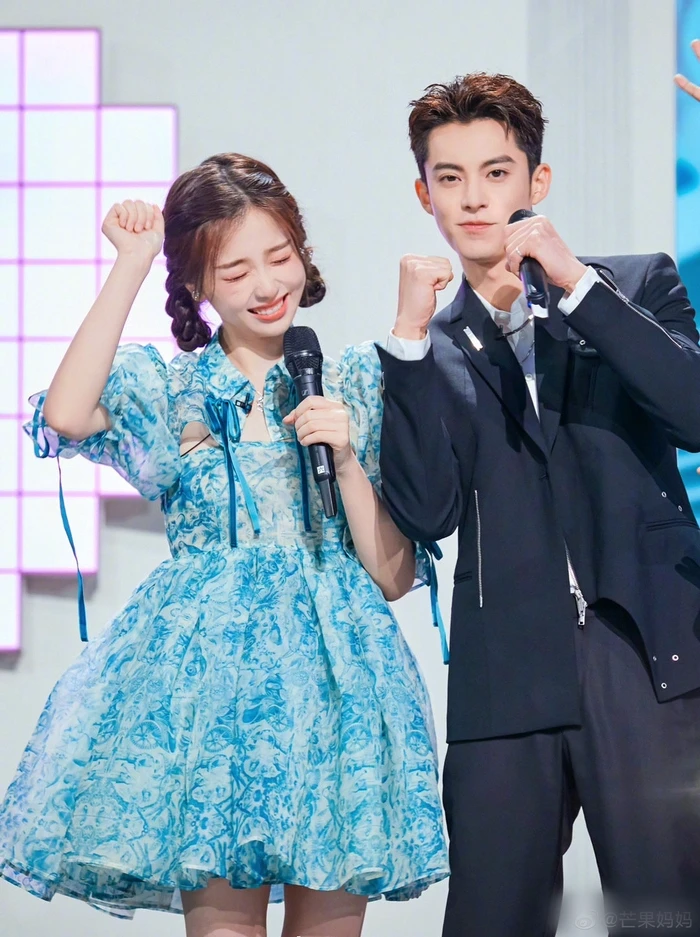 Mỹ nam Vườn Sao Băng bị tẩy chay diện rộng vì bắt nạt nàng Cỏ Mỹ nam Vườn Sao Băng bị tẩy chay diện rộng vì bắt nạt nàng Cỏ