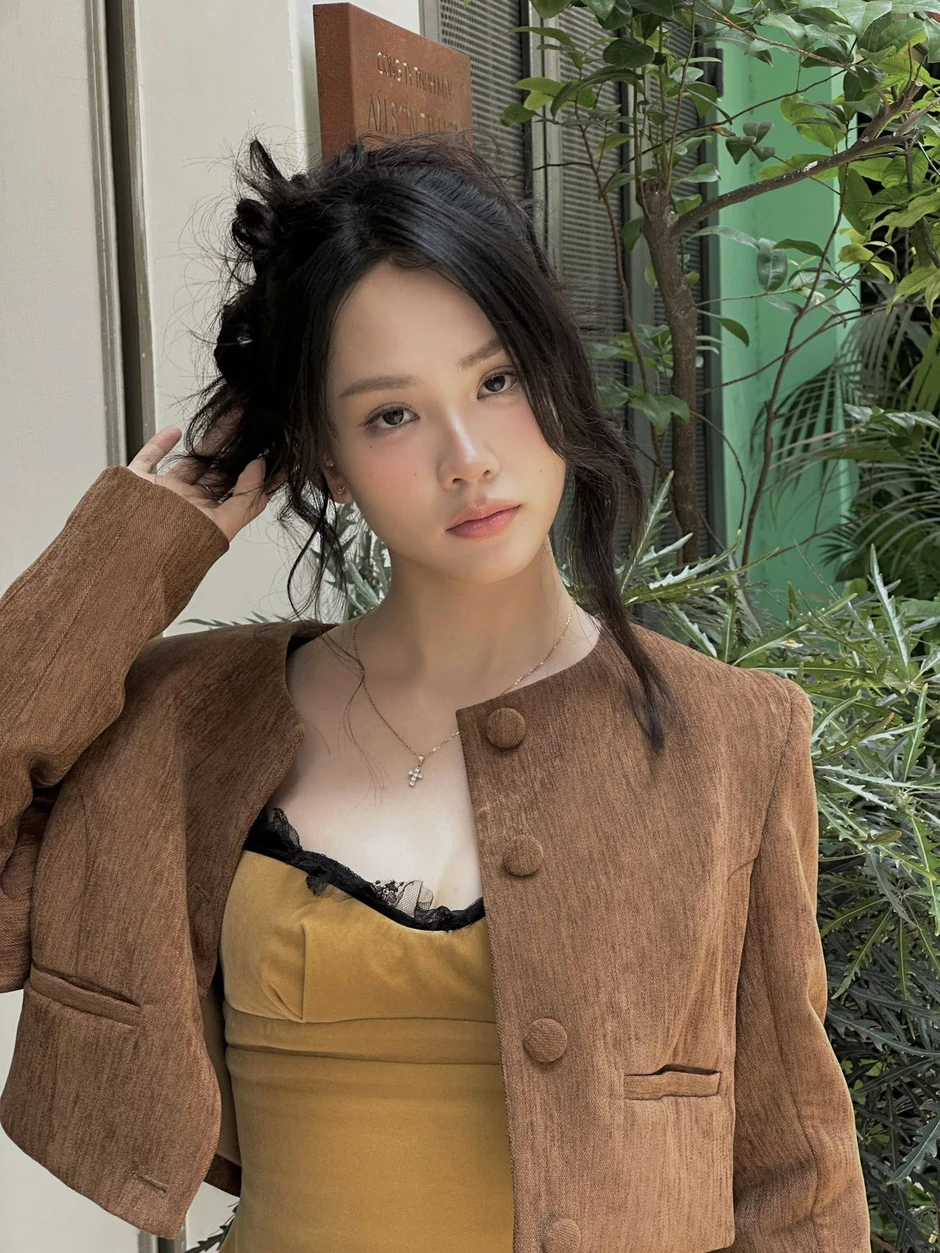 Mai Phương là nữ chính đẹp nhất cuộc chiến phim lễ 30/4