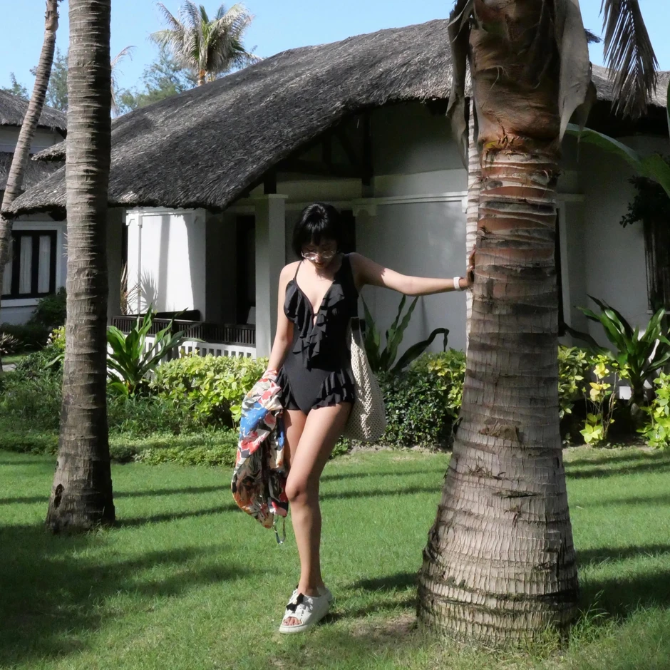 MC Minh Nghi gia nhập đường đua bikini ngày hè nhưng phải thốt lên câu "than thở" MC Minh Nghi gia nhập đường đua bikini ngày hè nhưng phải thốt lên câu "than thở"