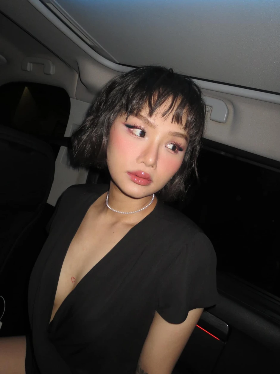 Mẹ Miu Lê buồn lòng vì con gái