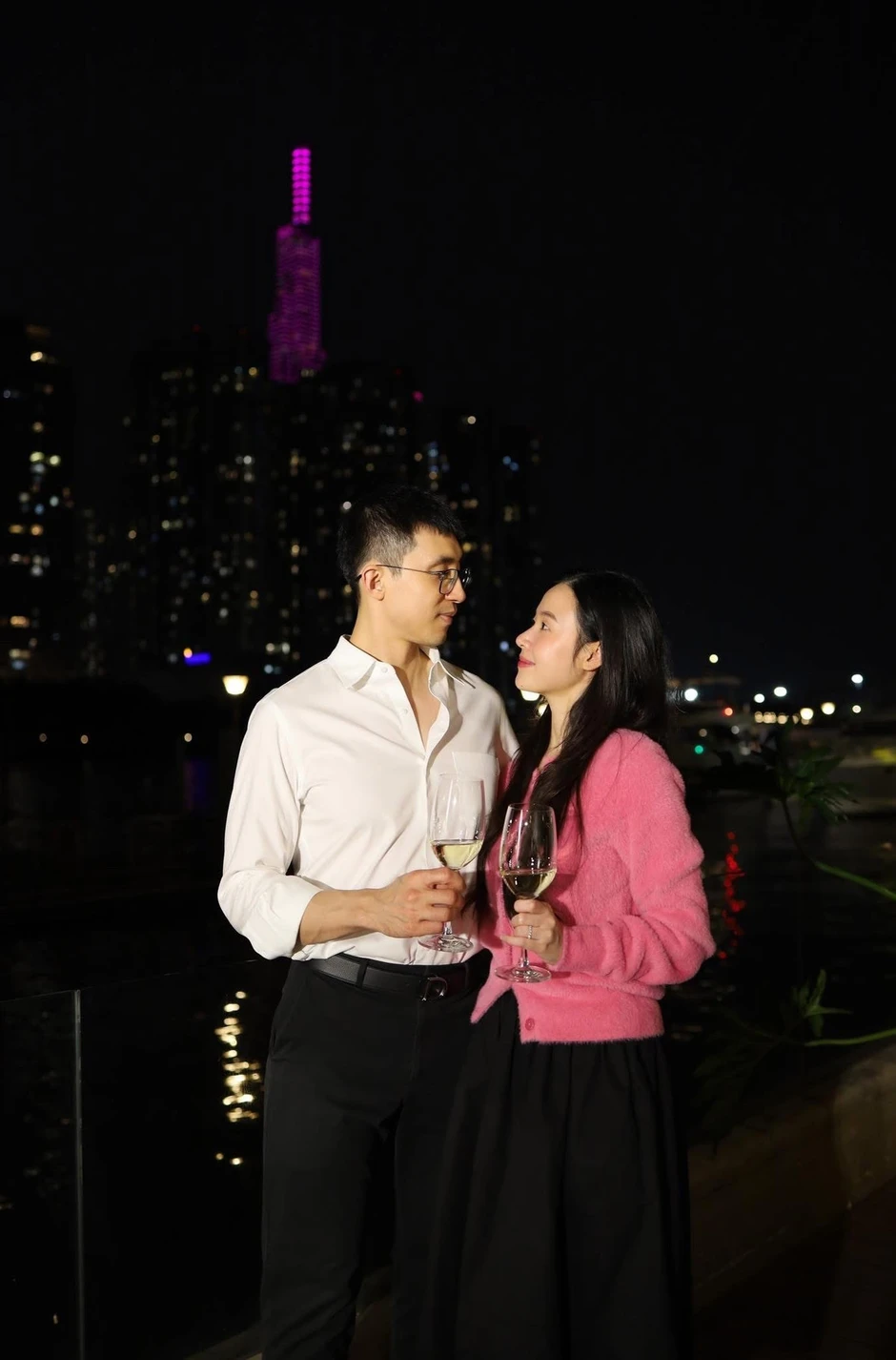 Midu từng huỷ hôn thiếu gia phút chót: Là trùm bất động sản, chồng làm TGĐ tập đoàn nức tiếng Midu từng huỷ hôn thiếu gia phút chót: Là trùm bất động sản, chồng làm TGĐ tập đoàn nức tiếng