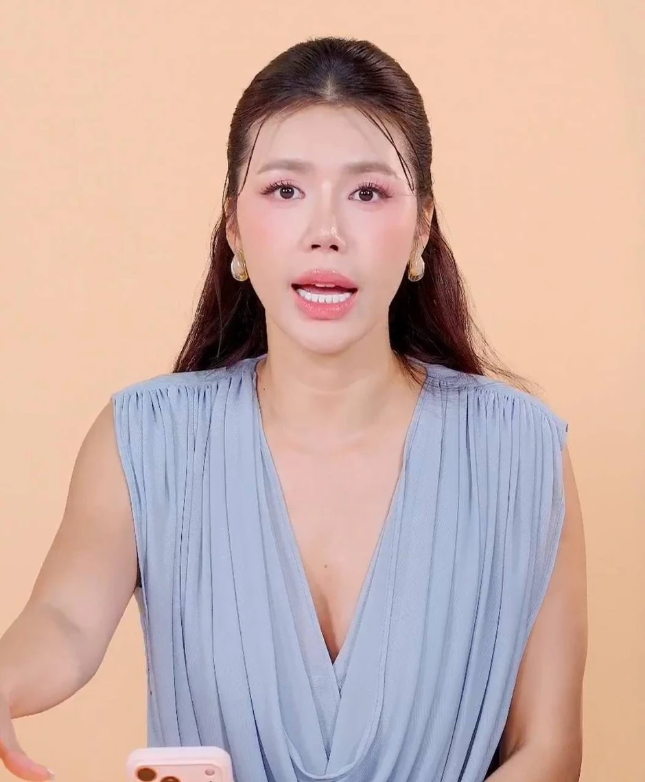 Minh Tú bị "tấn công" giữa ồn ào nghi nói xấu cộng sự