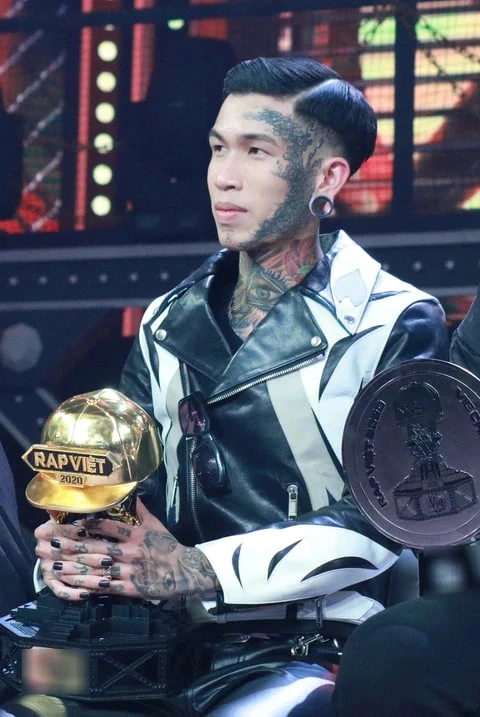Mối “thâm thù” giữa Dế Choắt và HIEUTHUHAI
