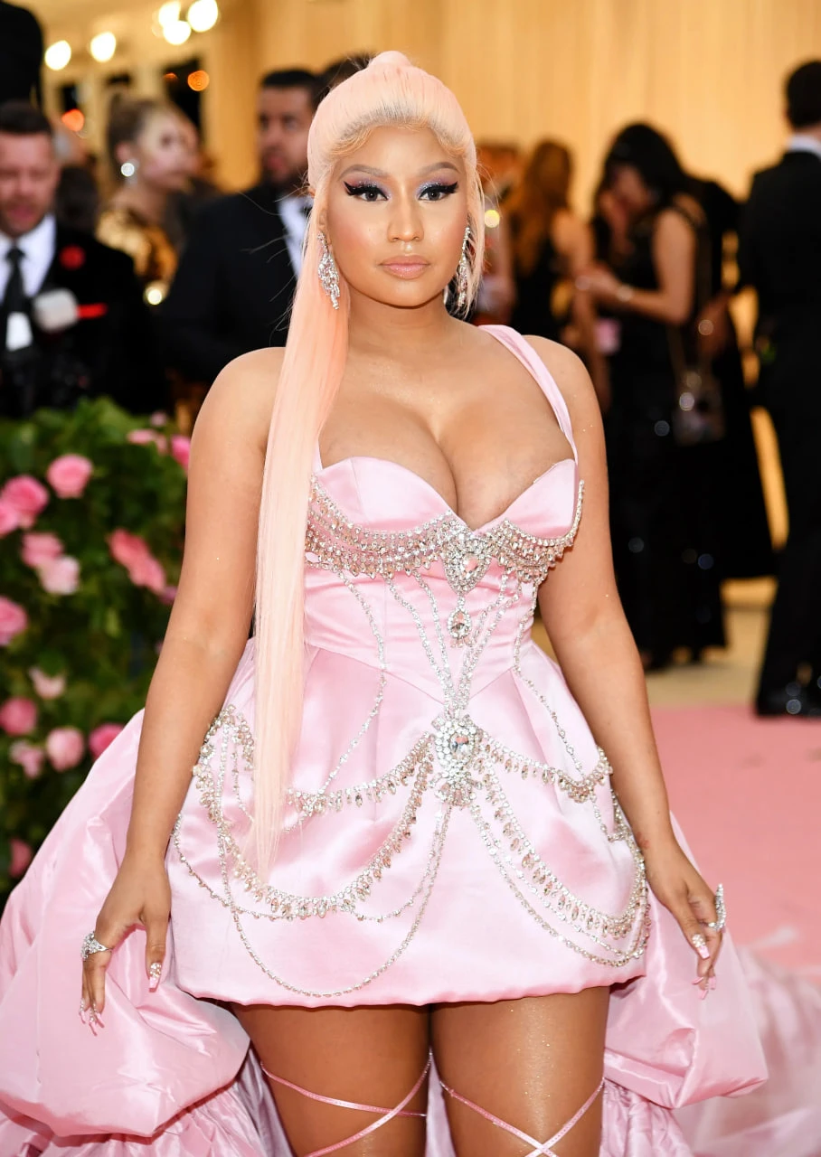 Nghệ sĩ bị Met Gala cấm cửa: Từng khuynh đảo thế giới nay hết thời, bị giới giải trí xa lánh Nghệ sĩ bị Met Gala cấm cửa: Từng khuynh đảo thế giới nay hết thời, bị giới giải trí xa lánh