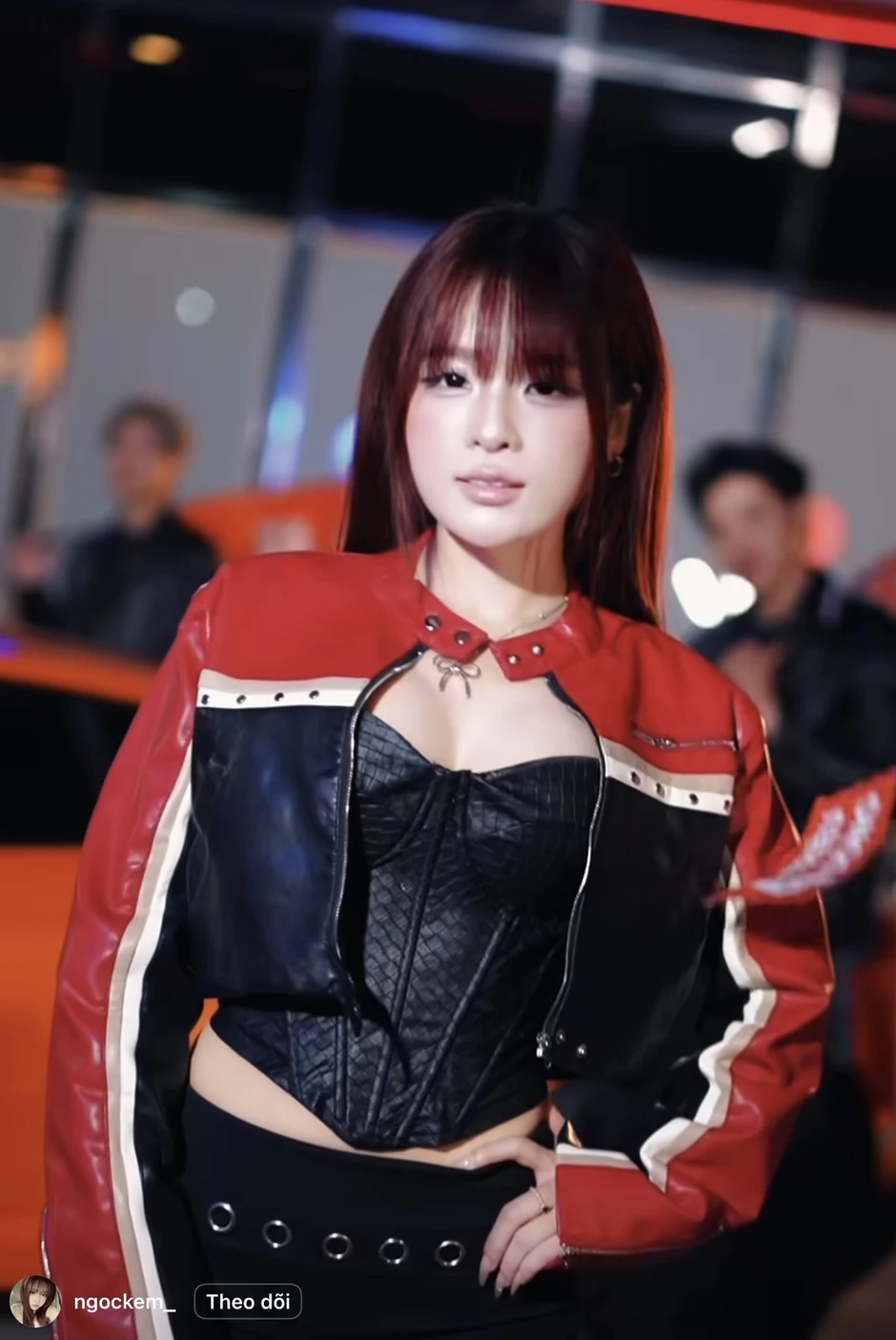 Ngọc Kem hậu "độ dáng", ngày càng gợi cảm!