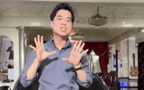Ngọc Sơn livestream giữa lúc bị soi biểu hiện lạ: "Nếu test người tôi có chất cấm, tôi tặng cả gia tài"