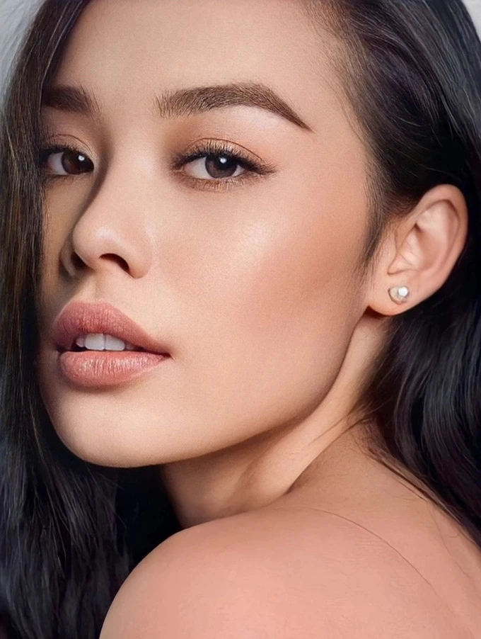 Nhan sắc người mẫu Việt vừa được Victoria's Secret gửi thư casting
