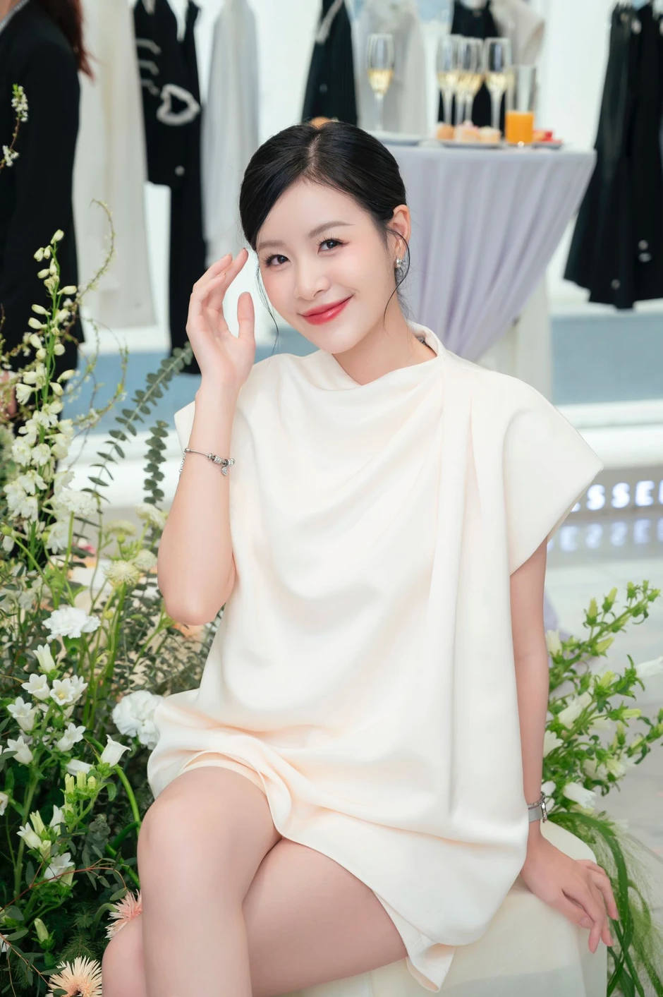 Nhan sắc thật của Trang Emma