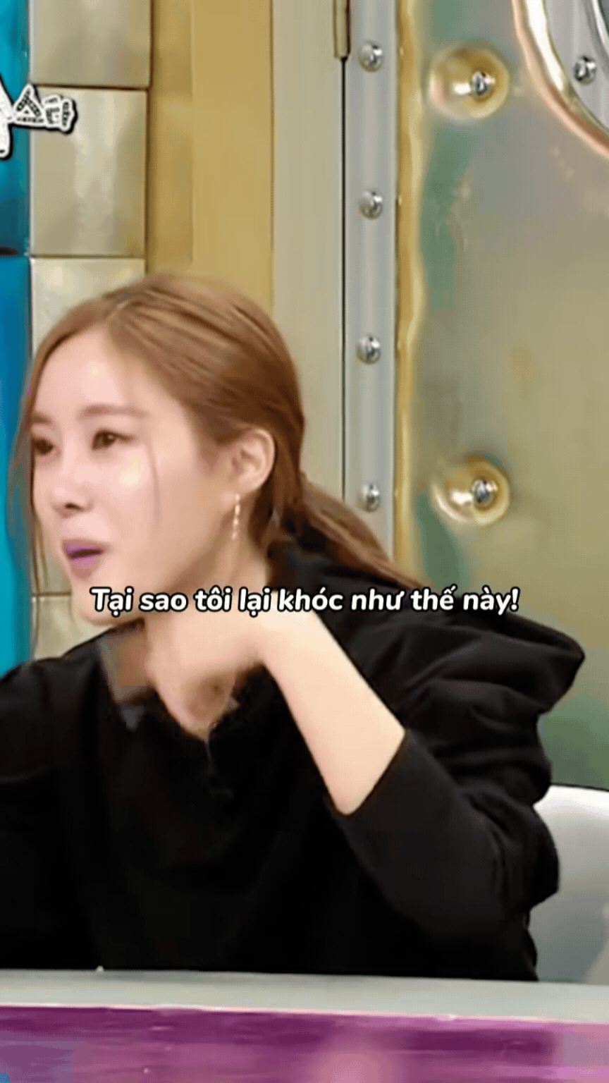 Nhóm nữ biểu diễn giữa biển người quay lưng, đang ở đỉnh cao “sụp hố” bị cả nước tẩy chay Nhóm nữ biểu diễn giữa biển người quay lưng, đang ở đỉnh cao “sụp hố” bị cả nước tẩy chay