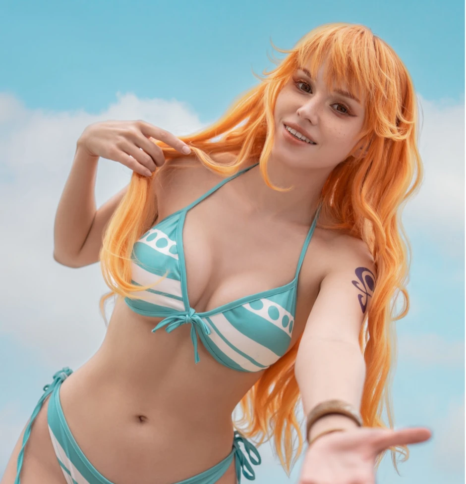 One Piece: Ngắm màn cosplay Nami "chuẩn không cần chỉnh" sau 2 năm timeskip One Piece: Ngắm màn cosplay Nami "chuẩn không cần chỉnh" sau 2 năm timeskip