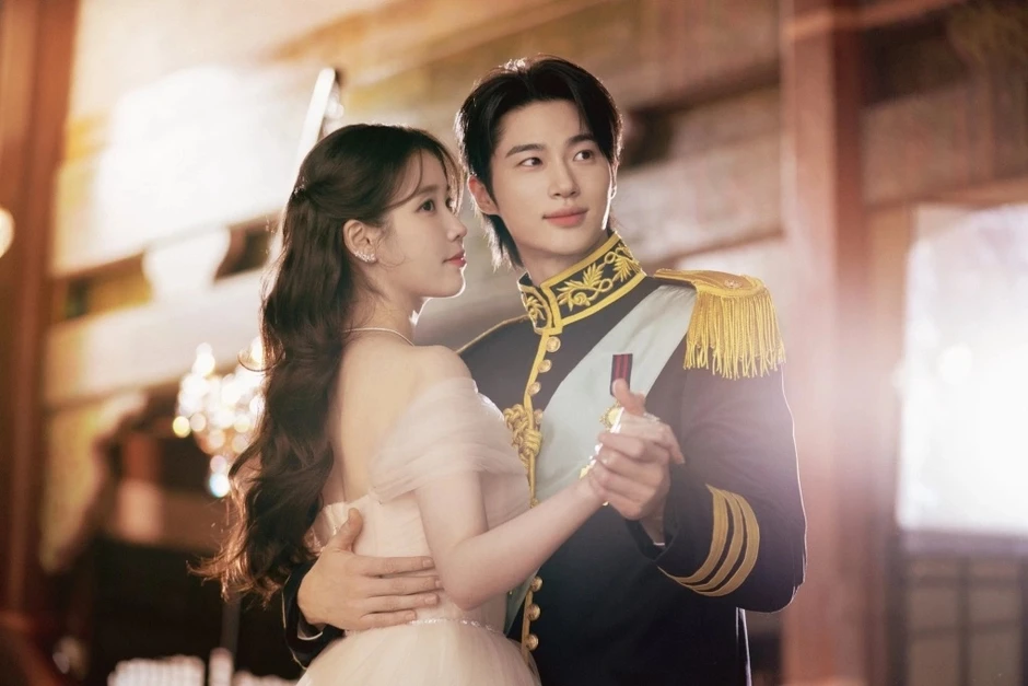 Perfect Crown bị chỉ trích xúc phạm lịch sử dân tộc