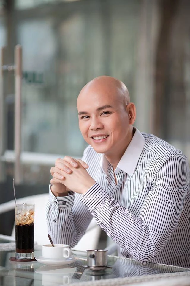 Phan Đinh Tùng công khai chuyện tranh chấp bản quyền ca khúc quốc dân mừng sinh nhật Phan Đinh Tùng công khai chuyện tranh chấp bản quyền ca khúc quốc dân mừng sinh nhật