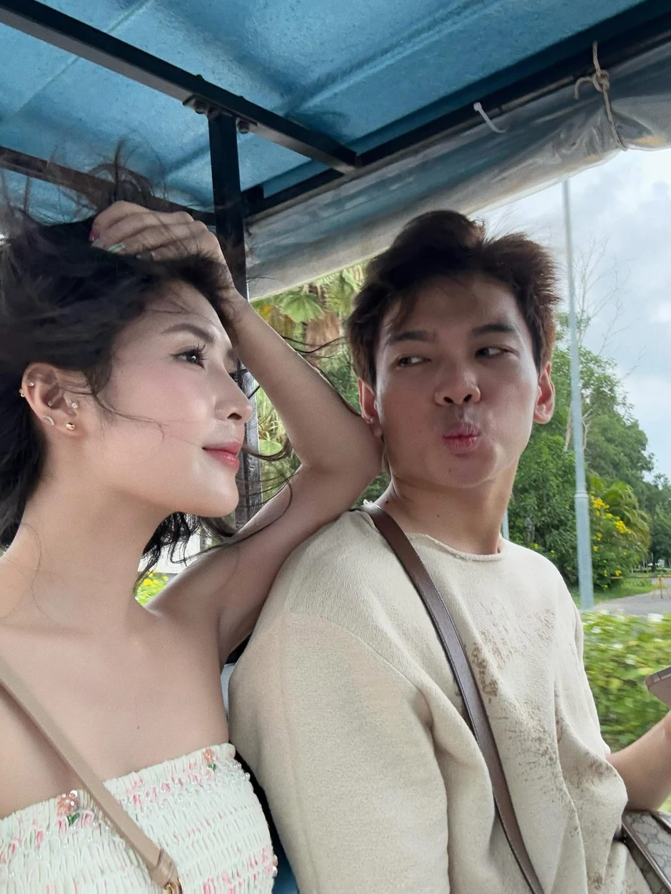 Quỳnh Alee lên tiếng về chuyện tình với Cá Quỳnh Alee lên tiếng về chuyện tình với Cá