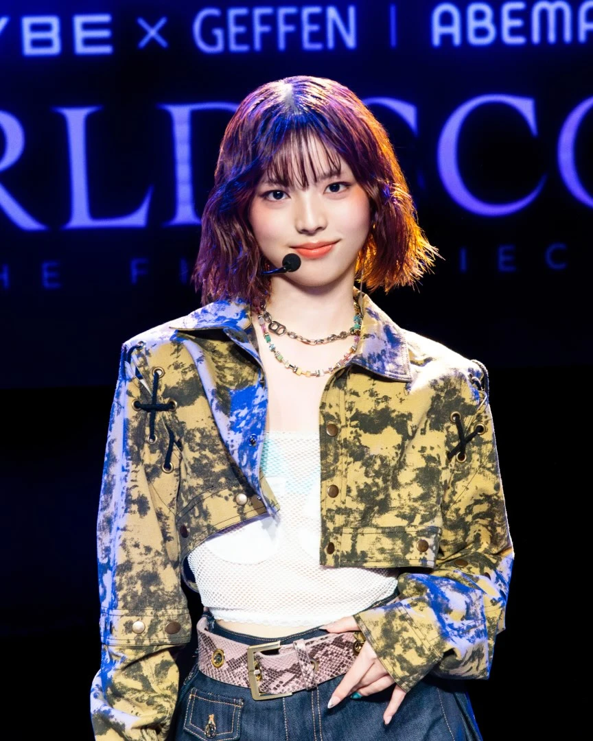 Rộ tin nữ idol thế hệ mới bỏ học từ lớp 2 khiến fan sốc ngã ngửa Rộ tin nữ idol thế hệ mới bỏ học từ lớp 2 khiến fan sốc ngã ngửa