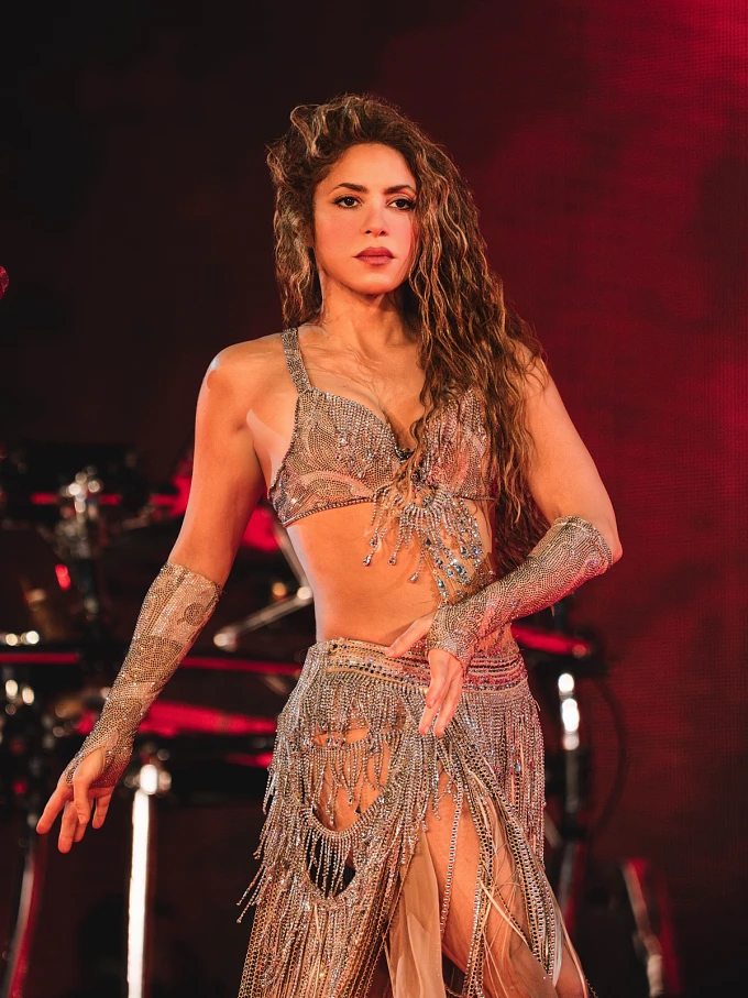 Shakira: Đời tôi không còn chỗ cho yêu đương Shakira: Đời tôi không còn chỗ cho yêu đương