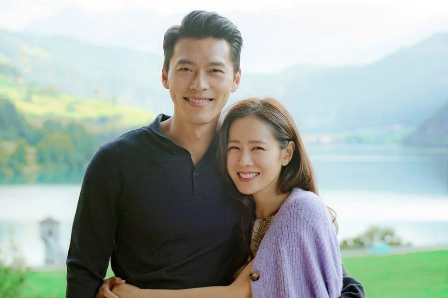 Son Ye Jin - Hyun Bin “vụng trộm” không thể giấu!