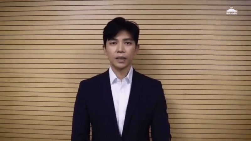Tài tử Hậu Duệ Mặt Trời bất ngờ đăng video thú nhận "ngoại tình", cúi đầu xin lỗi Jang Nara và 2 mỹ nhân hàng đầu Kbiz Tài tử Hậu Duệ Mặt Trời bất ngờ đăng video thú nhận "ngoại tình", cúi đầu xin lỗi Jang Nara và 2 mỹ nhân hàng đầu Kbiz