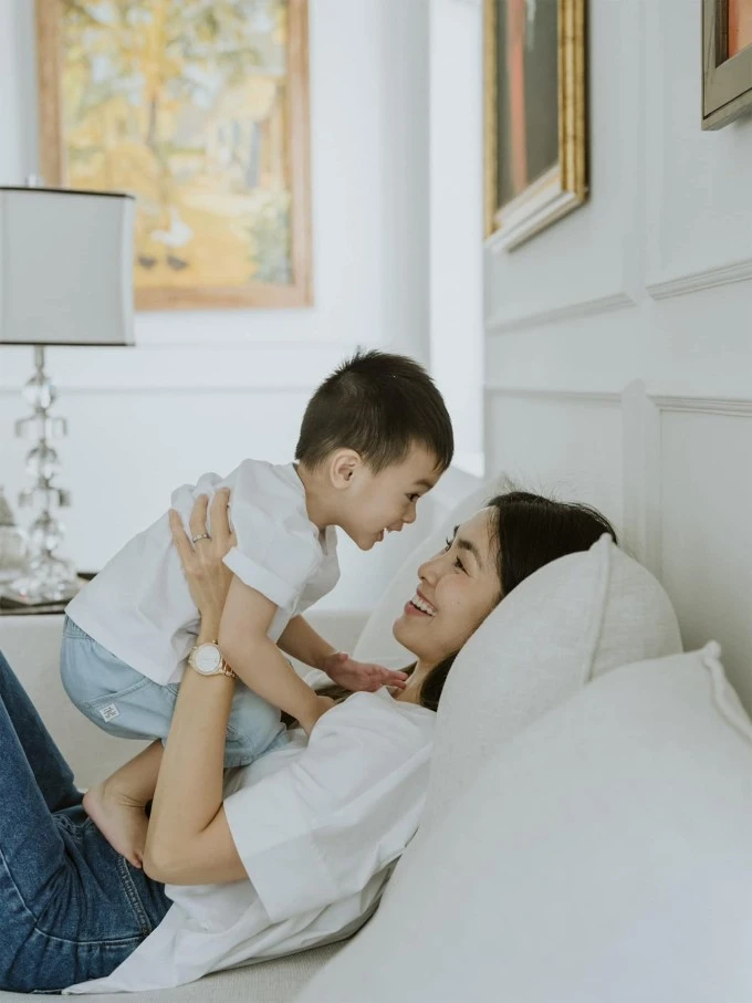 Tăng Thanh Hà được con trai ca ngợi người mẹ đỉnh nhất