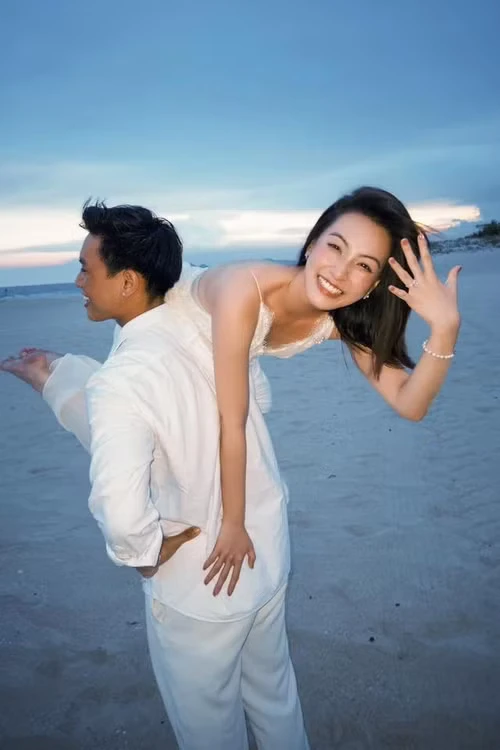 Thảo Tâm Mắt biếc được bạn trai cầu hôn Thảo Tâm Mắt biếc được bạn trai cầu hôn