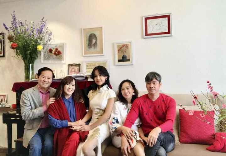 Thầy giáo dạy văn nổi tiếng nhờ vai diễn Bí thư tỉnh ủy Thầy giáo dạy văn nổi tiếng nhờ vai diễn Bí thư tỉnh ủy