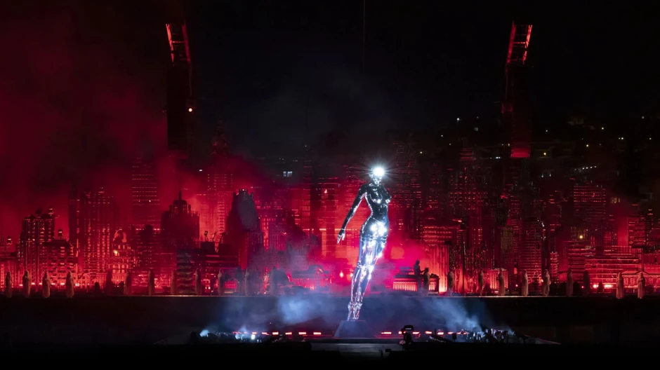 The Weeknd đang khiến Việt Nam nổi bão