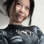 "Đam mê" biến hình Người Nhện khoe body cực nét, nữ PT gym khiến fans Marvel trầm trồ với màn đu xà như phim kenhtingame com thumb quot dam me quot bien hinh nguoi nhen khoe body cuc net nu pt gym khien fans marvel tram tro voi man du xa nhu phim 5c141779999739855 940w