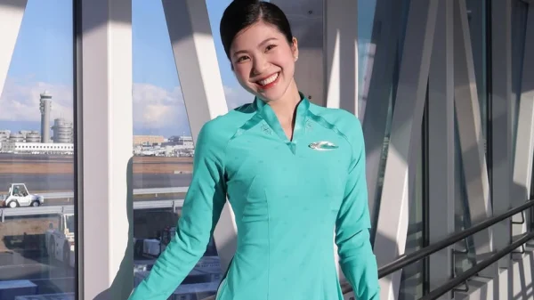 "Lên đồ" đi làm và "lột xác" khi đi chơi, nữ tiếp viên hàng không khiến CĐM "choáng" vì như sống 2 cuộc đời kenhtingame com thumb quot len do quot di lam va quot lot xac quot khi di choi nu tiep vien hang khong khien cdm quot choang quot vi nhu song 2 cuoc doi 519d1779363099352 940w