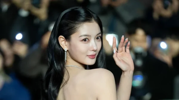 10 mỹ nhân đẹp nhất Hàn Quốc 2026: Song Hye Kyo xếp sau IU, hạng 1 đố ai ngắm mà không mê kenhtingame com thumb 10 m nhan dep nhat han quoc 2026 song hye kyo xep sau iu hang 1 do ai ngam ma khong me 726c1779369508145 940w