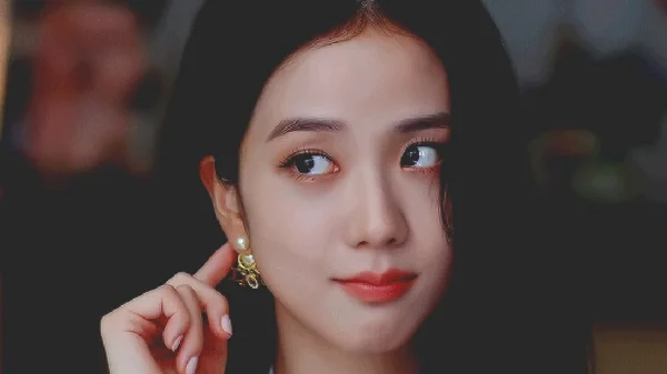 10 mỹ nhân đẹp nhất thế giới 2026: Địch Lệ Nhiệt Ba xếp sau Jisoo (BLACKPINK), hạng 1 visual xô đổ mọi chuẩn mực kenhtingame com thumb 10 m nhan dep nhat the gioi 2026 dich le nhiet ba xep sau jisoo blackpink hang 1 visual xo do moi chuan muc 3f181780240781177 940w