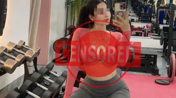 Ăn mặc phản cảm đi tập gym, hot girl khiến người xem "nhăn mặt" vì ái ngại kenhtingame com thumb an mac phan cam di tap gym hot girl khien nguoi xem quot nhan mat quot vi ai ngai 18411778009486806 940w