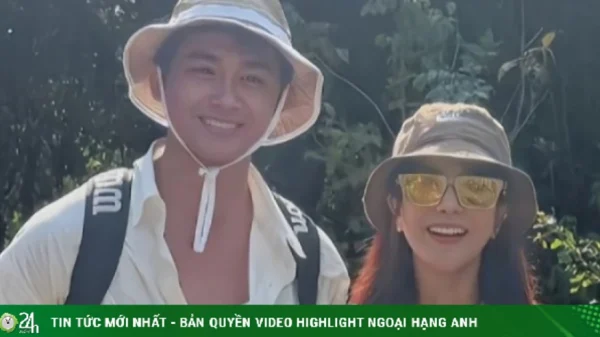 Ảnh sao 14/5: Diệp Lâm Anh trekking với bạn trai kém 11 tuổi kenhtingame com thumb anh sao 14 5 diep lam anh trekking voi ban trai kem 11 tuoi 4d1d1778752625658 940w