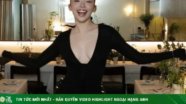 Ảnh sao 15/5: Tóc Tiên sexy trong tiệc mừng sinh nhật đầu tiên độc thân trở lại kenhtingame com thumb anh sao 15 5 toc tien sexy trong tiec mung sinh nhat dau tien doc than tro lai 93131778838360369 940w