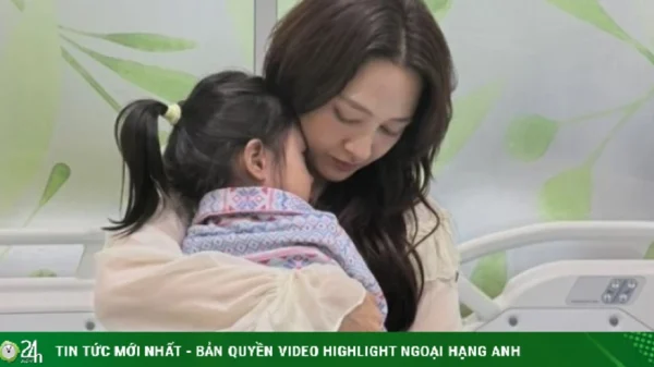 Ảnh sao 22/5: Mẹ đơn thân Bảo Anh chăm con gái ở bệnh viện kenhtingame com thumb anh sao 22 5 me don than bao anh cham con gai o benh vien de0f1779442648321 940w