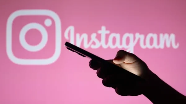 Bị đình chỉ tài khoản IG trăm nghìn follow vì hành vi gạ gẫm, chính chủ lên tiếng oan ức kenhtingame com thumb bi dinh chi tai khoan ig tram nghin follow vi hanh vi ga gam chinh chu len tieng oan uc a23a1780064027817 940w
