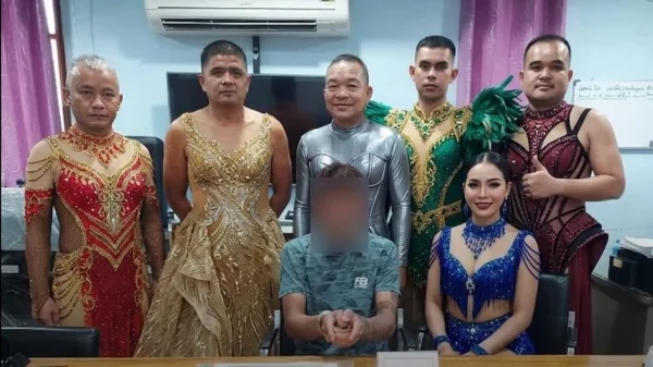 Cảnh sát Thái Lan cải trang thành vũ công để vây bắt tội phạm ma tuý kenhtingame com thumb canh sat thai lan cai trang thanh vu cong de vay bat toi pham ma tuy 1fb61779554908657 940w