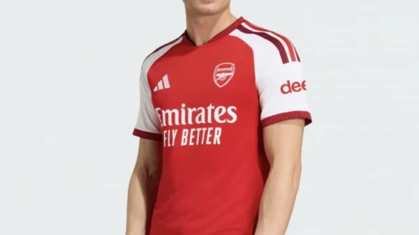 Chồng thất nghiệp vẫn "bạo tay" đòi mua áo Arsenal 3 triệu, vợ lên mạng than thở liền nhận cái kết bất ngờ kenhtingame com thumb chong that nghiep van quot bao tay quot doi mua ao arsenal 3 trieu vo len mang than tho lien nhan cai ket bat ngo 64521780147935612 940w