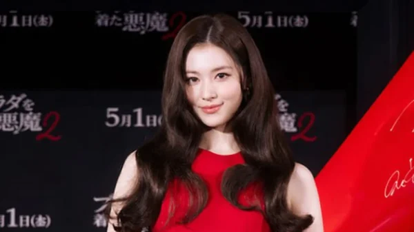 Đã hiểu lý do đây là mỹ nhân lọt top đẹp nhất thế giới, nói ngoại lệ showbiz cũng không ngoa kenhtingame com thumb da hieu ly do day la m nhan lot top dep nhat the gioi noi ngoai le showbiz cung khong ngoa 513d1778612374955 940w