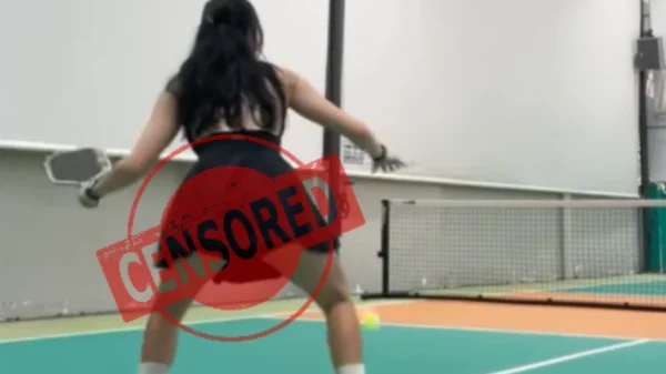 Dạy CĐM cách chơi Pickleball, hot girl gây phẫn nộ vì góc quay quá phản cảm, chẳng khác nào chiêu trò câu view bất chấp kenhtingame com thumb day cdm cach choi pickleball hot girl gay phan no vi goc quay qua phan cam chang khac nao chieu tro cau view bat chap ac131779374934254 940w