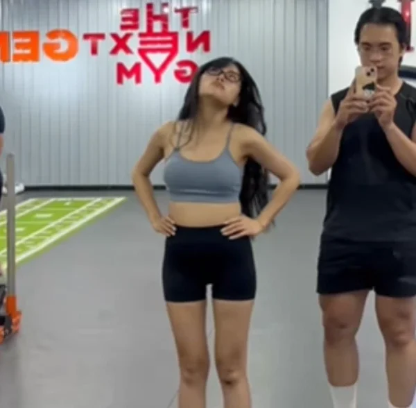 Đi tập gym yêu PT và cái kết kenhtingame com thumb di tap gym yeu pt va cai ket 8b341779898761475 940w