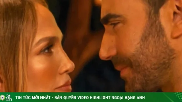 Jennifer Lopez gây chú ý với cảnh nóng bên bạn trai tin đồn kenhtingame com thumb jennifer lopez gay chu y voi canh nong ben ban trai tin don 1c871777654832410 940w