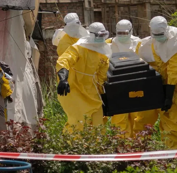 Khoảng 139 ca tử vong trong đợt bùng phát Ebola ở Congo và Uganda kenhtingame com thumb khoang 139 ca tu vong trong dot bung phat ebola o congo va uganda 46d51779397413493 940w
