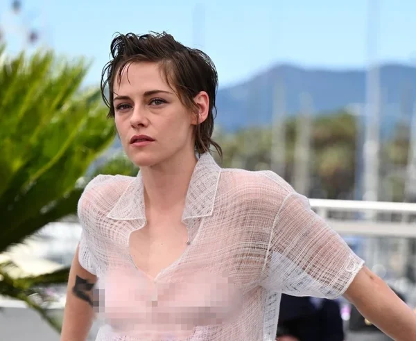 Kristen Stewart gây sốc vì ăn mặc lộ điểm nhạy cảm ở Cannes 2026 kenhtingame com thumb kristen stewart gay soc vi an mac lo diem nhay cam o cannes 2026 30b91779007119802 940w