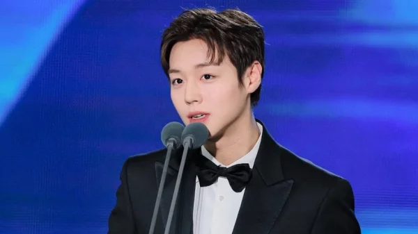 Mỹ nam là "thế lực mới" của showbiz: Thần tượng quốc dân từng khiến BTS phải dè chừng, hẹn Việt Nam 1 dịp đặc biệt kenhtingame com thumb m nam la quot the luc moi quot cua showbiz than tuong quoc dan tung khien bts phai de chung hen viet nam 1 dip dac biet b84c1779311823991 940w