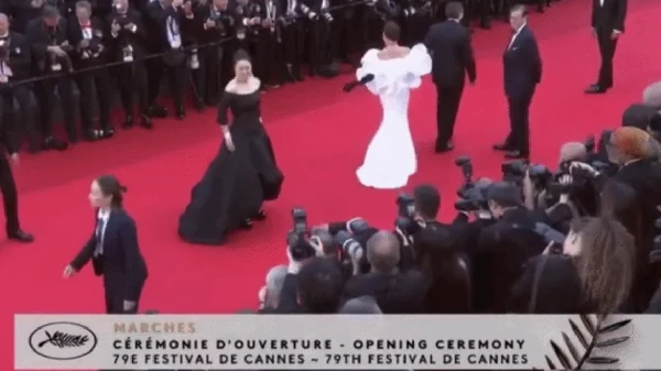 Mỹ nhân châu Á nhận đặc quyền chưa từng có trong lịch sử Cannes, còn chiếm sóng trực tiếp gần 3 phút kenhtingame com thumb m nhan chau a nhan dac quyen chua tung co trong lich su cannes con chiem song truc tiep gan 3 phut b92f1778682295674 940w